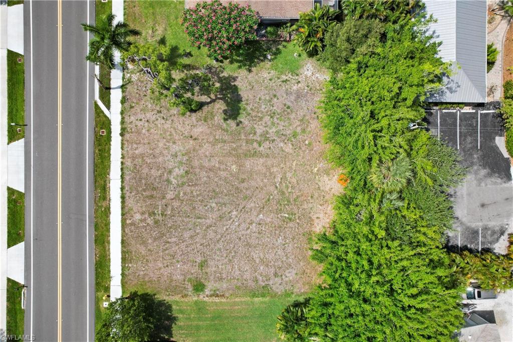 MARCO ISLAND - Land