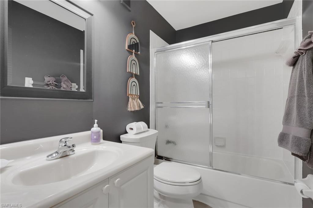 DEAUVILLE LAKE CLUB - Residential