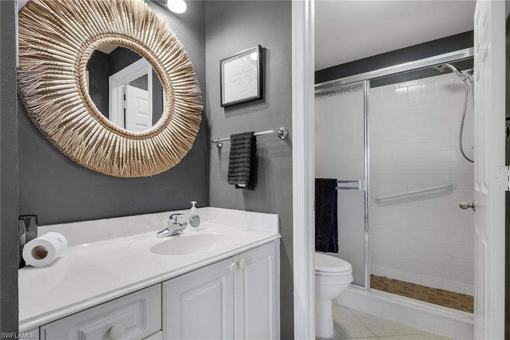 DEAUVILLE LAKE CLUB - Residential