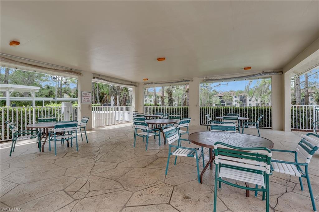 DEAUVILLE LAKE CLUB - Residential