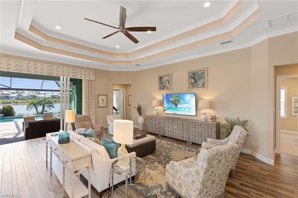 ISLES OF COLLIER PRESERVE - Residential