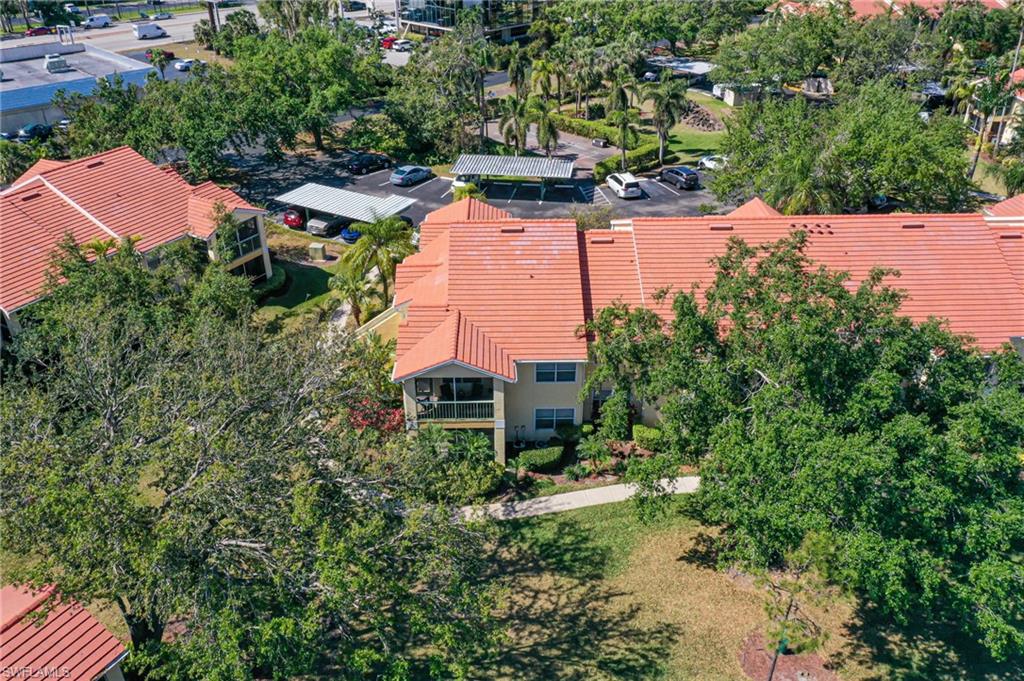 VENETIAN PALMS - Residential