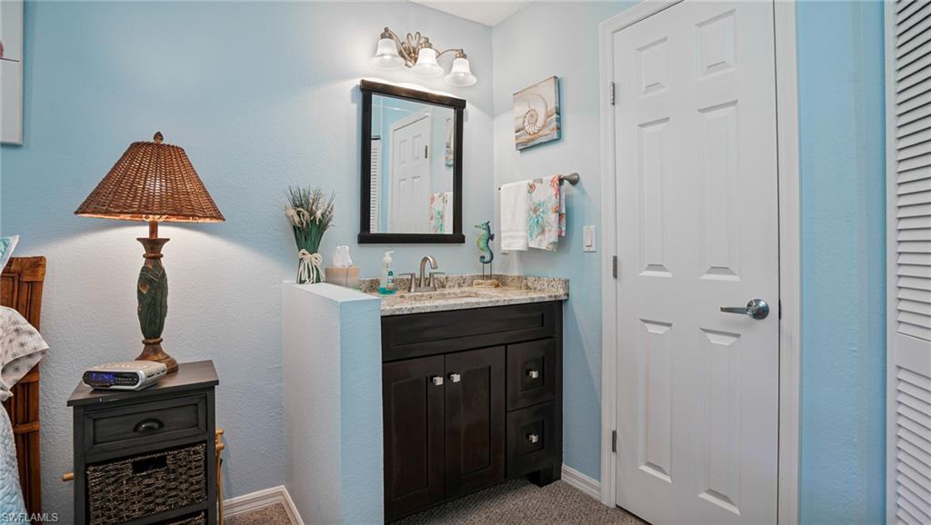 VENETIAN PALMS - Residential