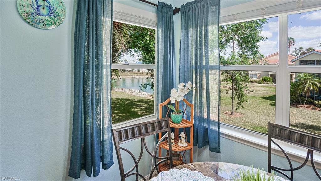 VENETIAN PALMS - Residential