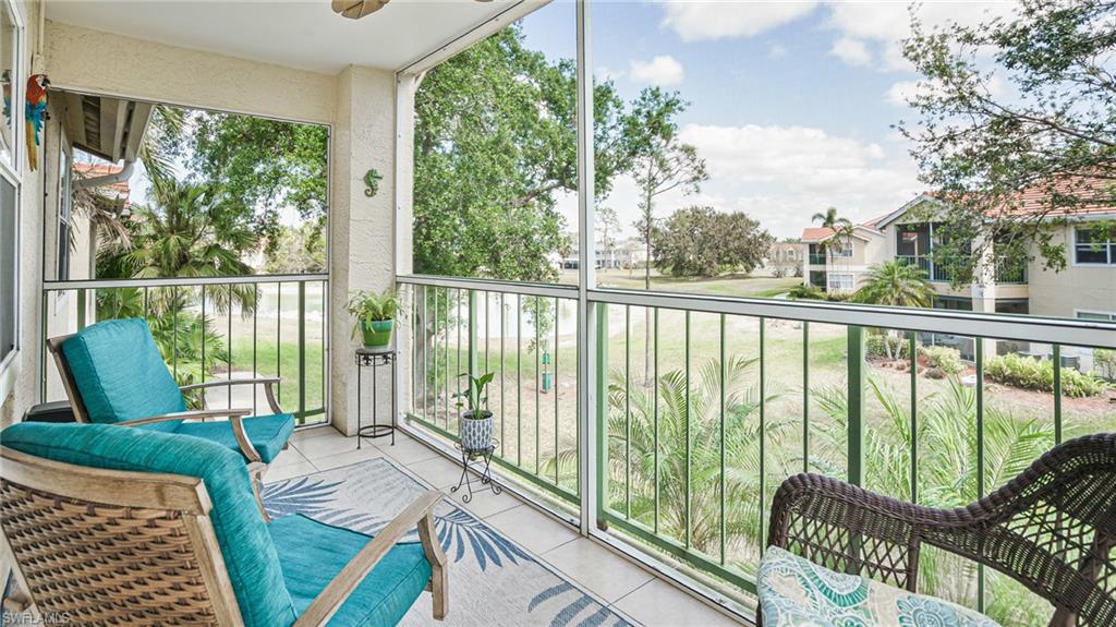 VENETIAN PALMS - Residential