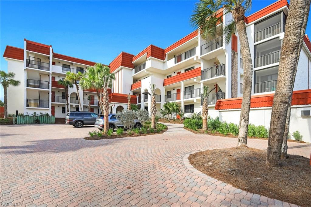 POINTE SANTO DE SANIBEL CONDO - Residential Lease