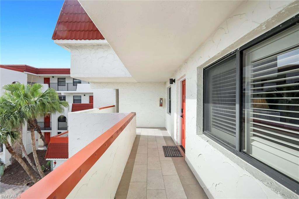 POINTE SANTO DE SANIBEL CONDO - Residential Lease