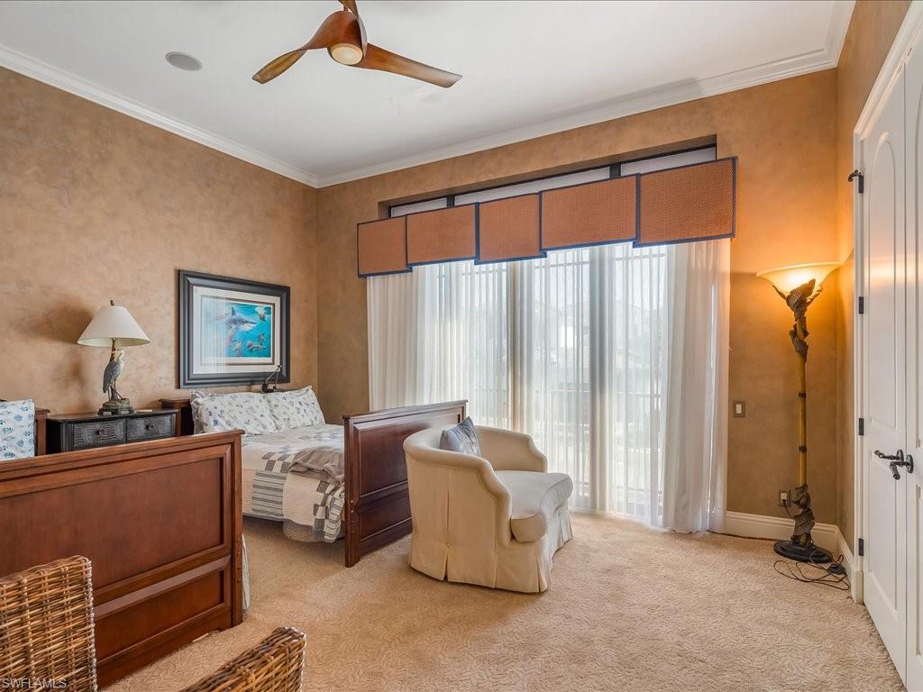 MARCO BEACH - Residential