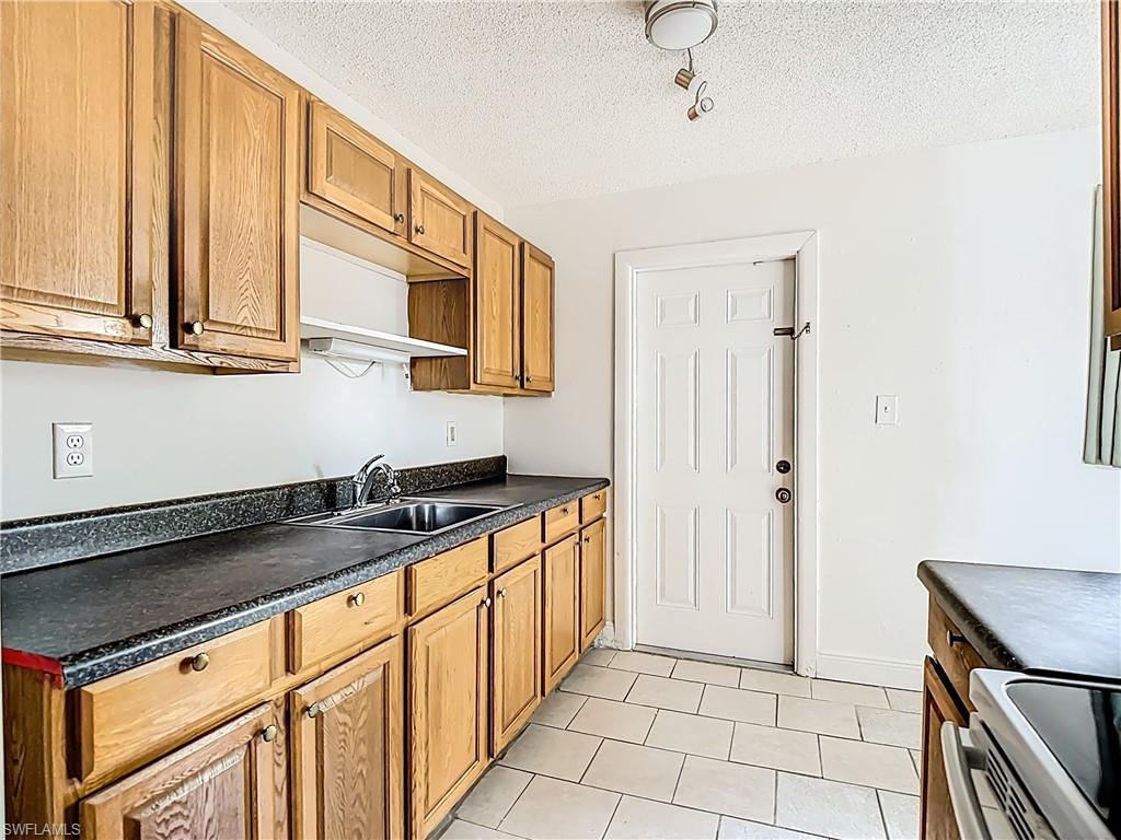 FORT MYERS - Residential