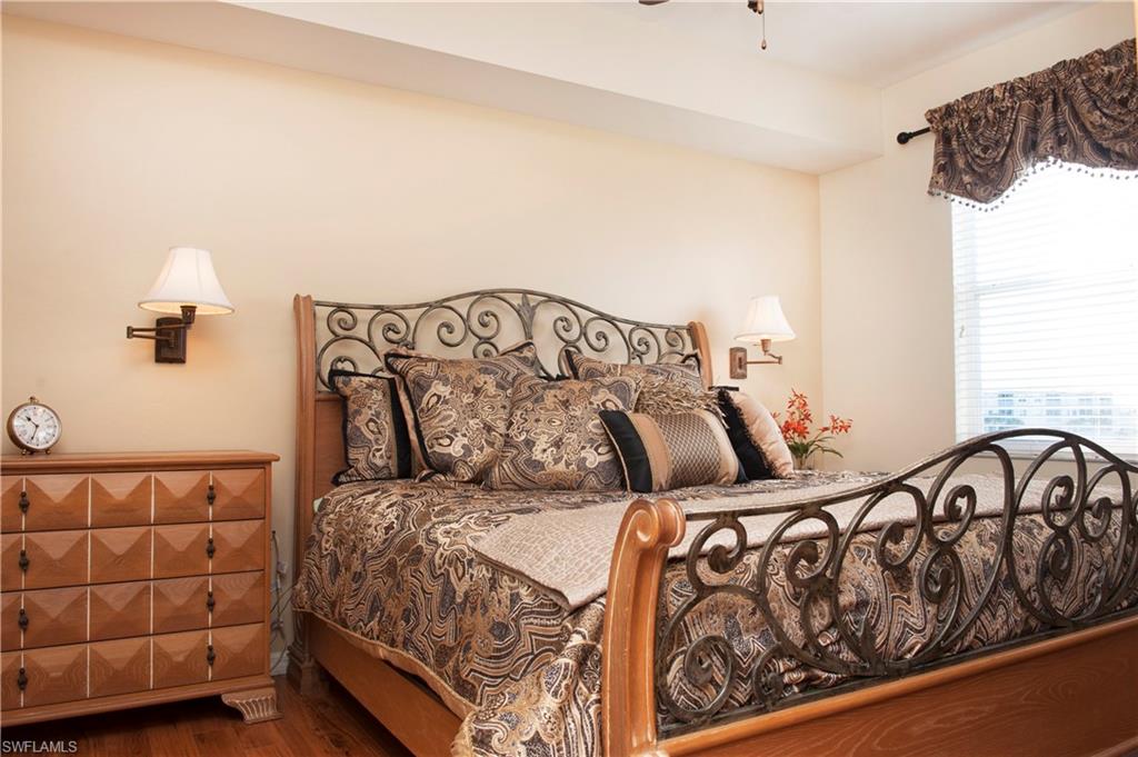 HERITAGE COVE - Residential