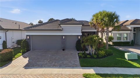 11871 Gardenia AVE NAPLES FL 34120