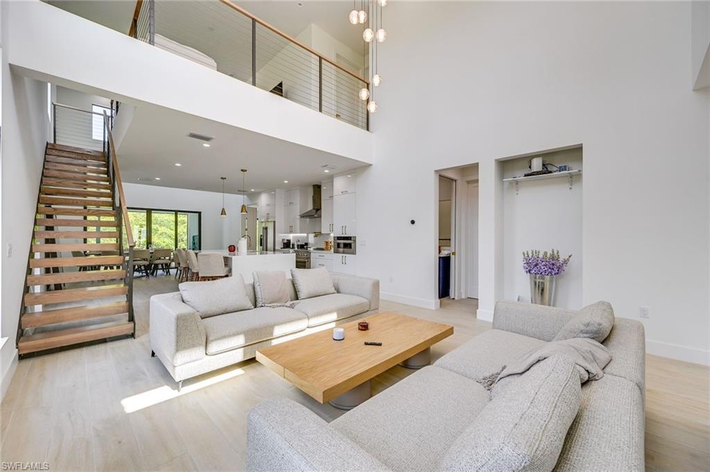 SABAL SANDS - Residential