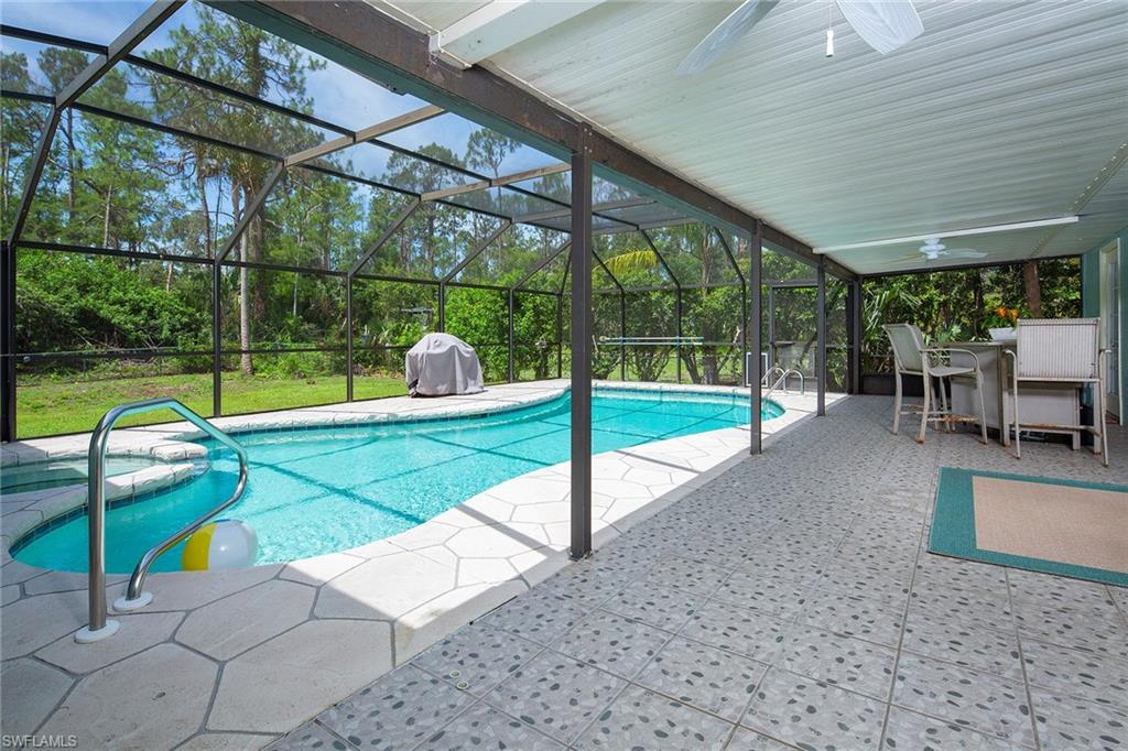 LOGAN WOODS - Residential