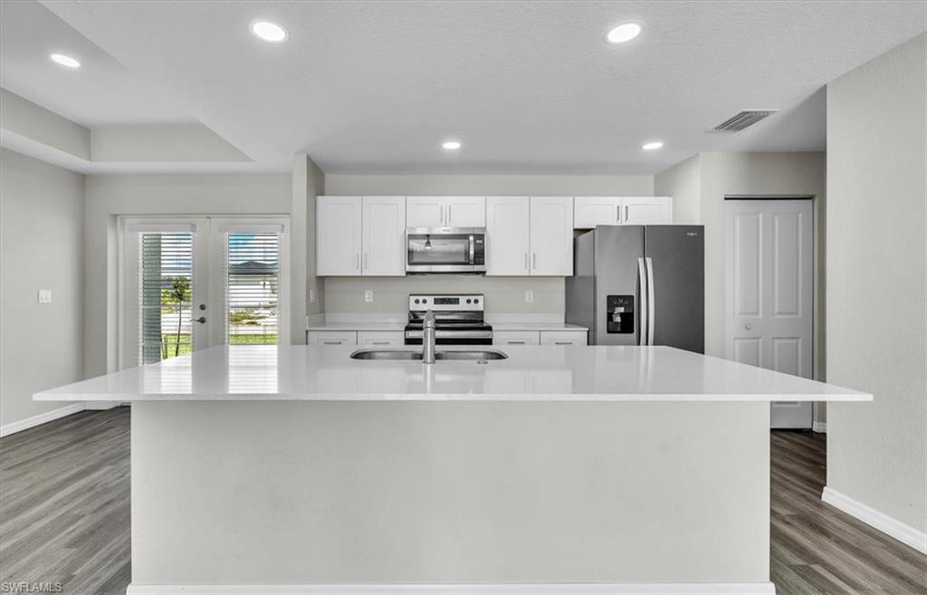 CAPE CORAL - Residential Lease