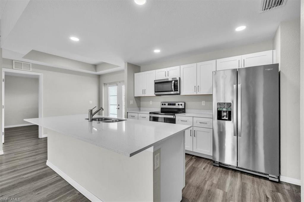 CAPE CORAL - Residential Lease