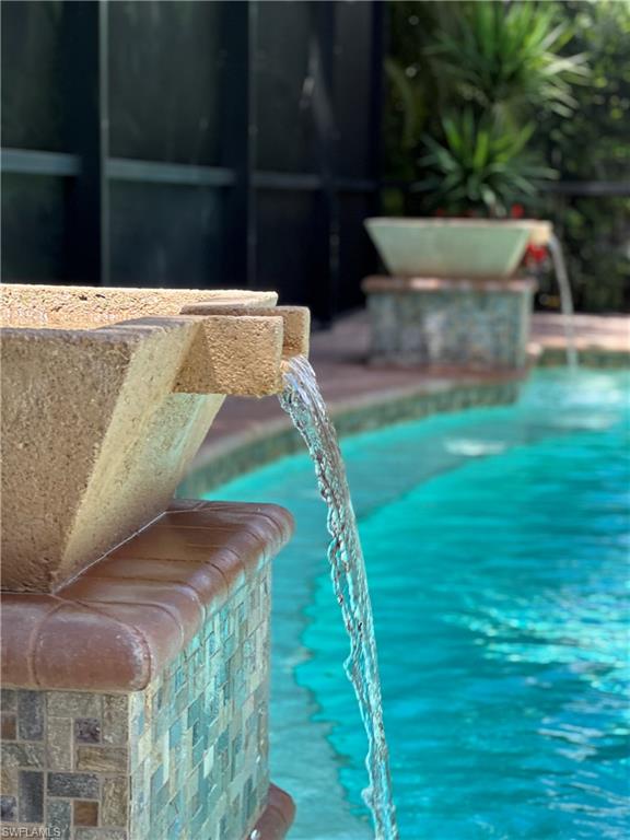 RIVERSTONE - Residential