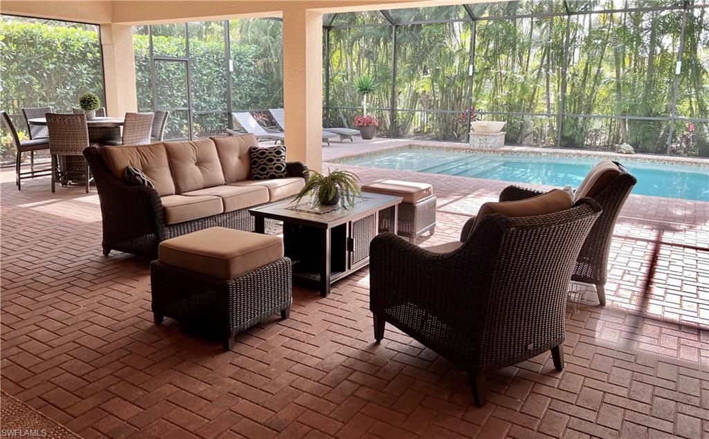 RIVERSTONE - Residential