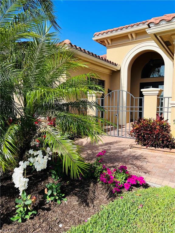 RIVERSTONE - Residential