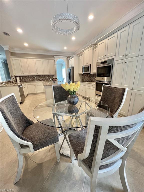 RIVERSTONE - Residential