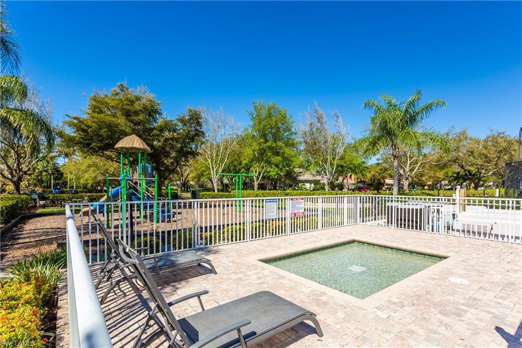 HERITAGE GREENS - Residential