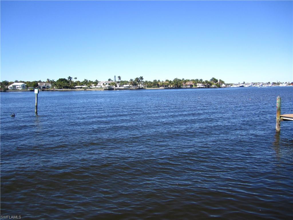 ROYAL HARBOR - Residential