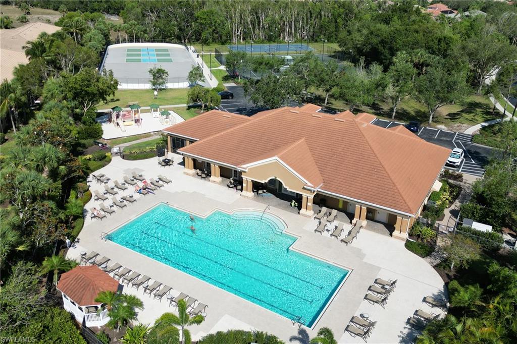 HEATHERSTONE - Residential Lease