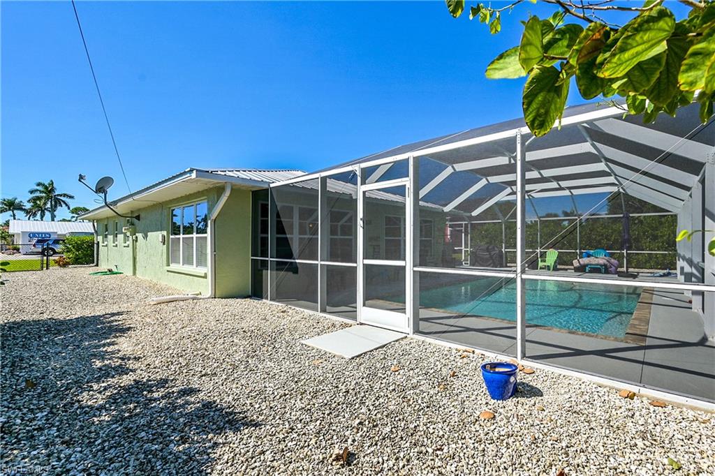 NESTING OF PINE ISLAND - Residential