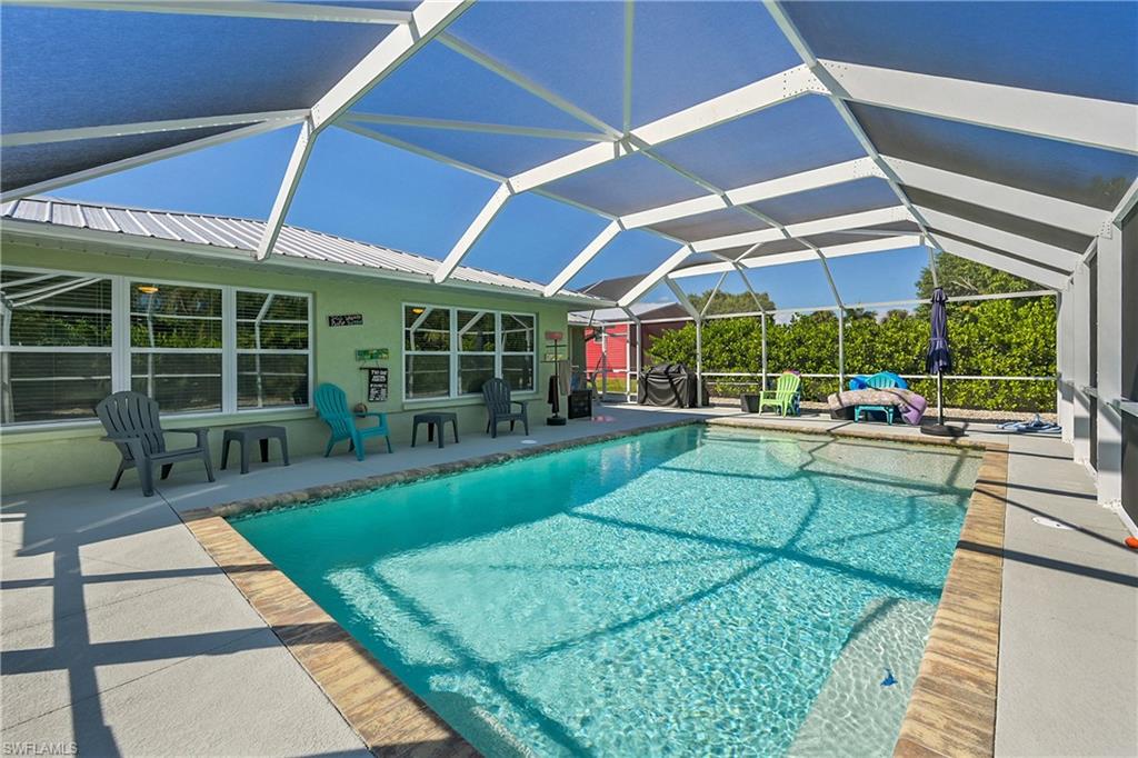 NESTING OF PINE ISLAND - Residential