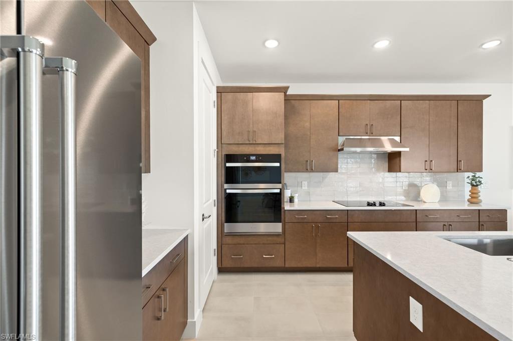 WILLOW AT PUNTA GORDA - Residential