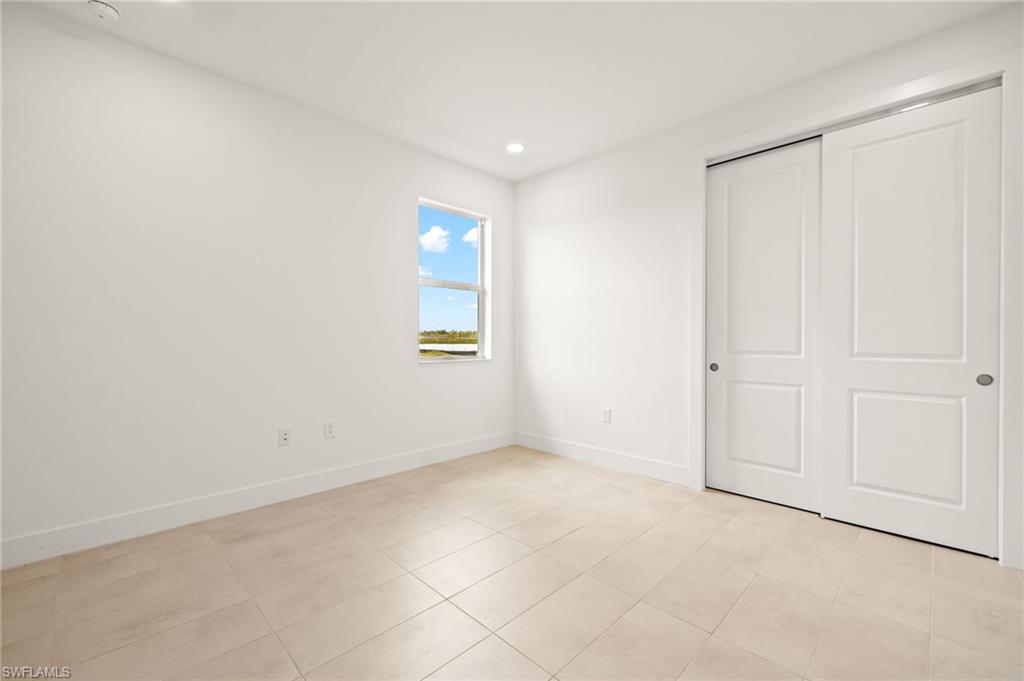 WILLOW AT PUNTA GORDA - Residential