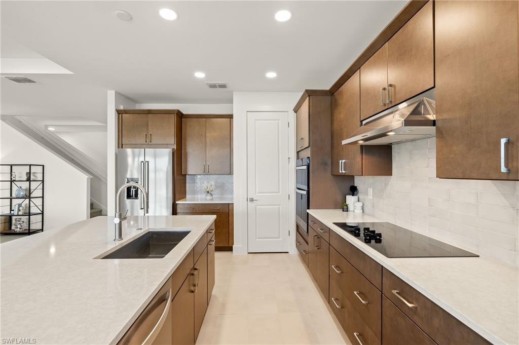 WILLOW AT PUNTA GORDA - Residential