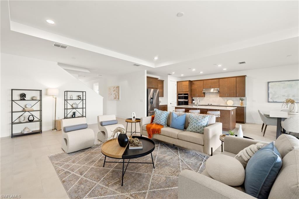 WILLOW AT PUNTA GORDA - Residential