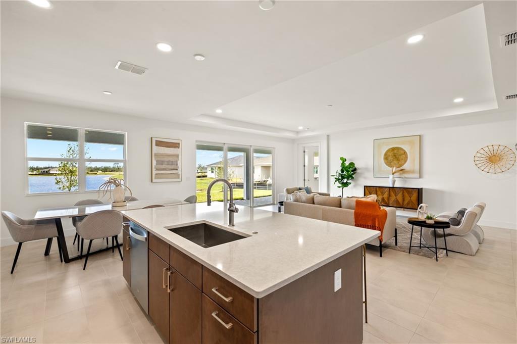 WILLOW AT PUNTA GORDA - Residential