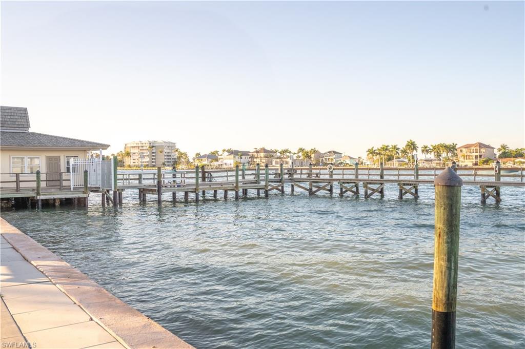 VILLE DE MARCO - Residential