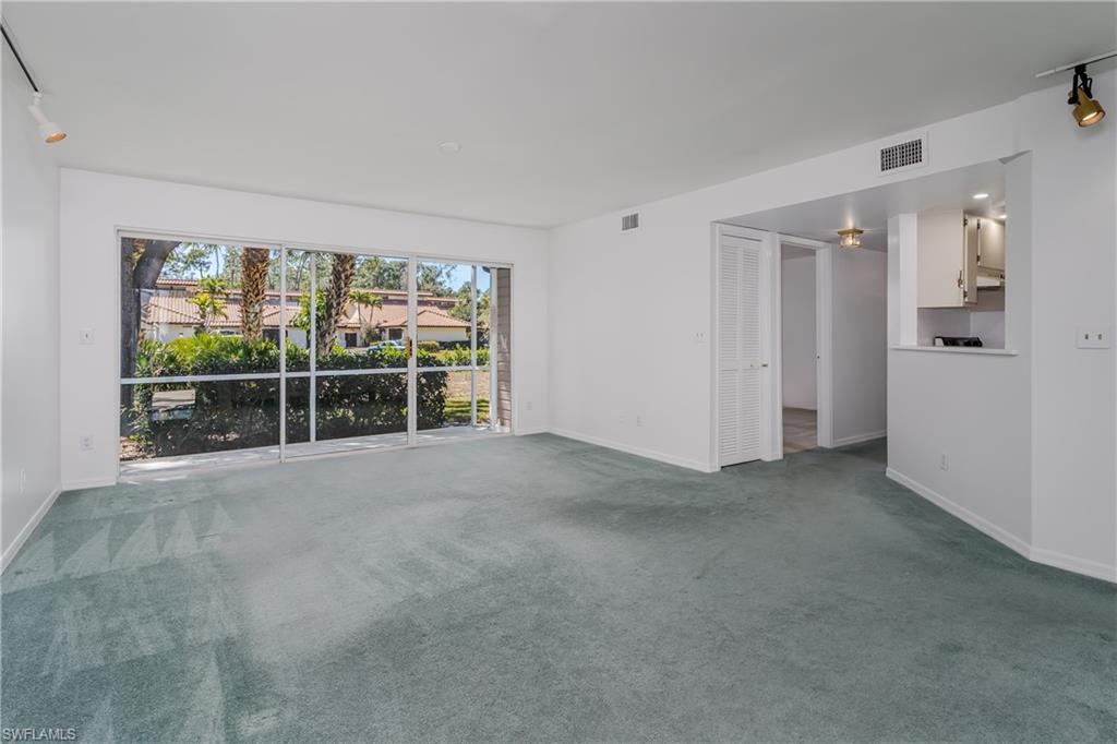 BRISTOL SQUARE - Residential