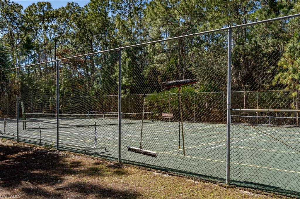 BRISTOL SQUARE - Residential