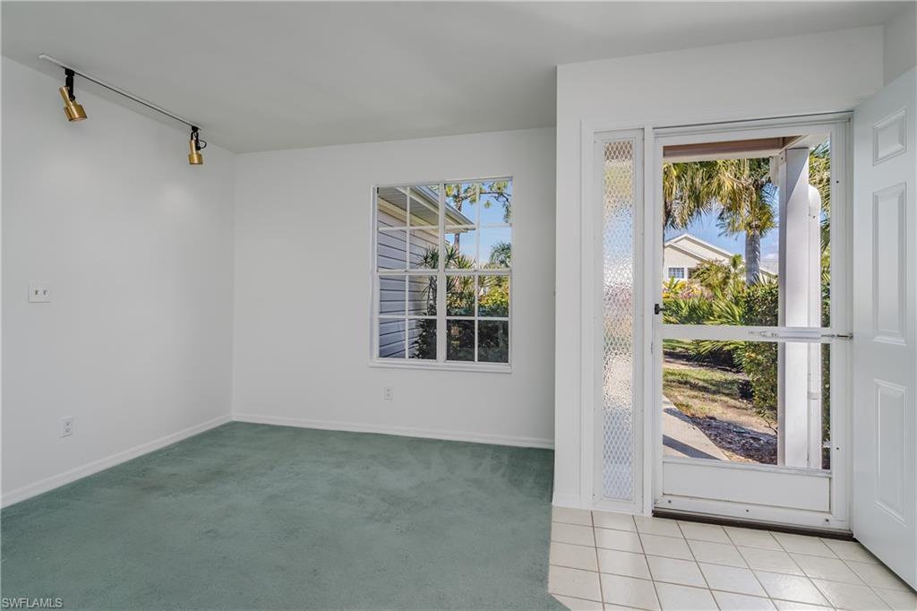 BRISTOL SQUARE - Residential