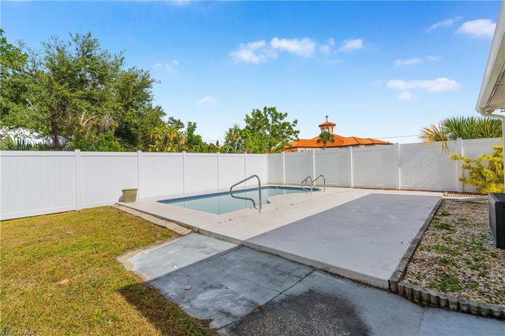 NORTH PORT - Residential Lease