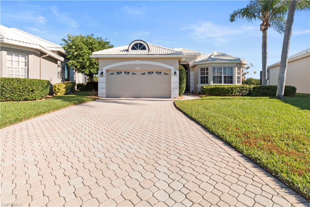 SILVER OAK AT THE VINES - Residential