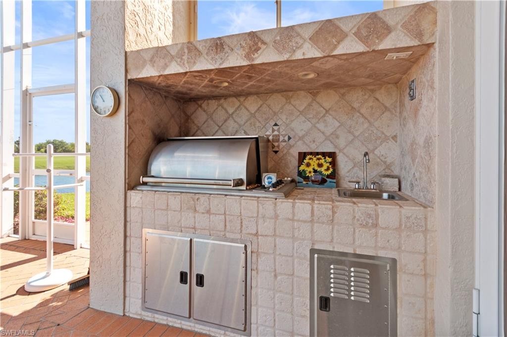 SILVER OAK AT THE VINES - Residential