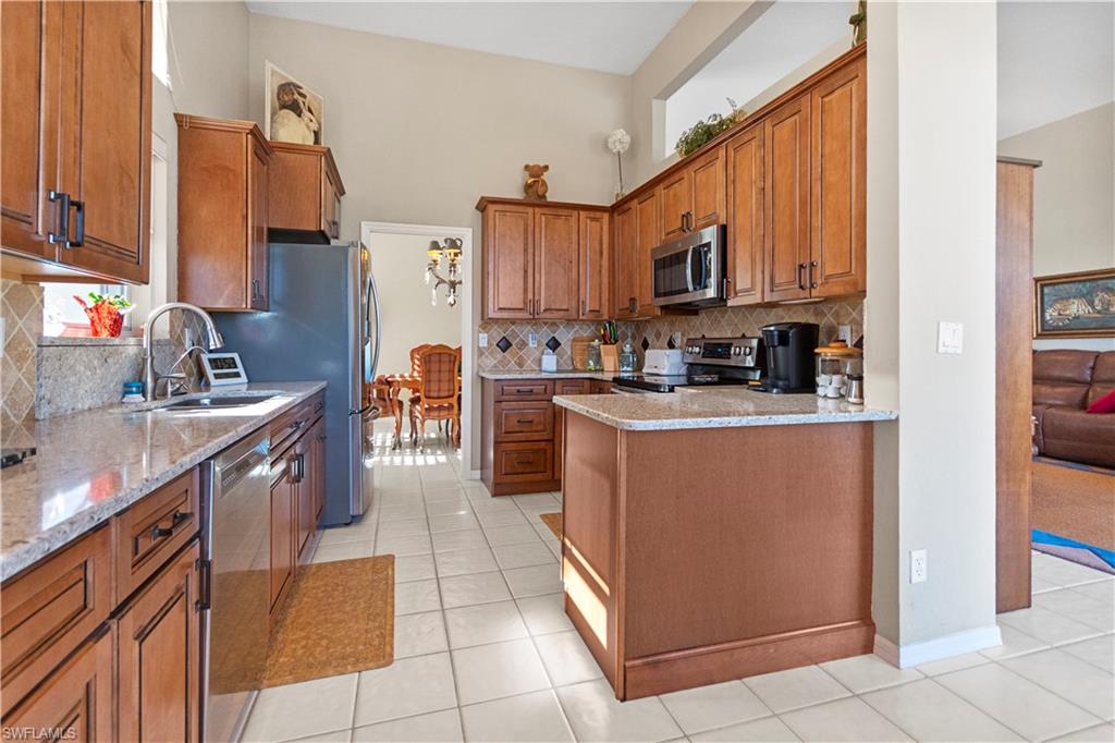 SILVER OAK AT THE VINES - Residential