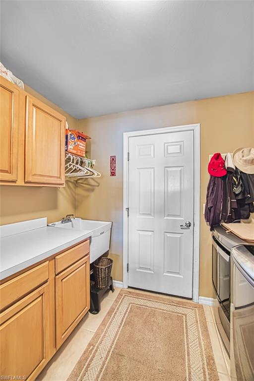 MAJESTIC POINTE - Residential