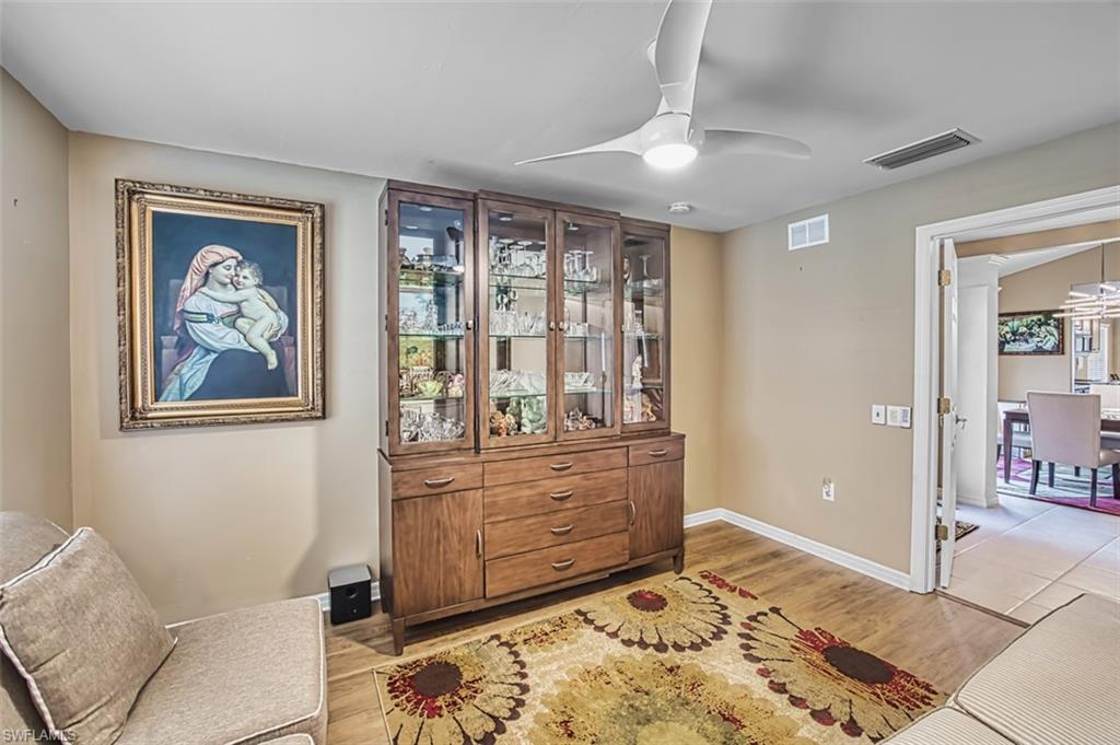 MAJESTIC POINTE - Residential