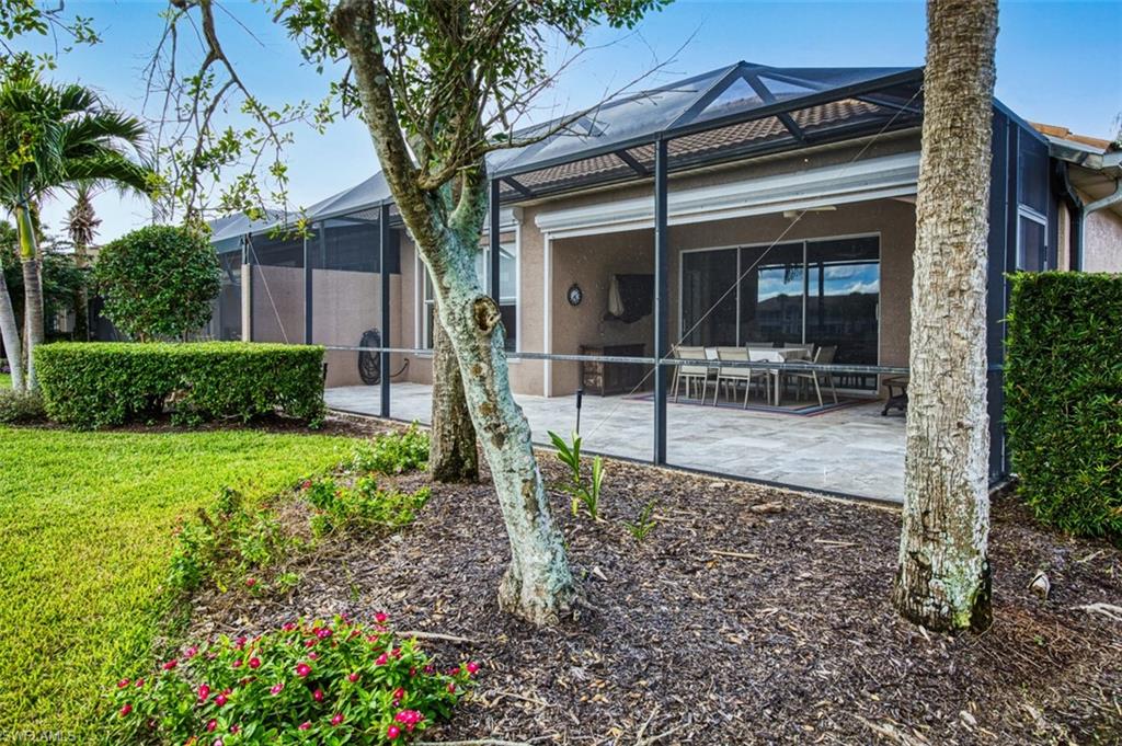 MAJESTIC POINTE - Residential