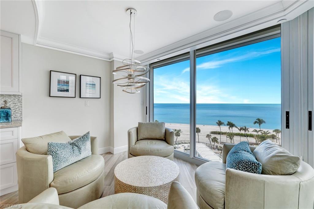 SAVOY - Residential Lease