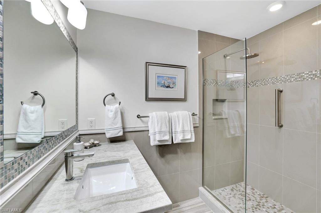 SAVOY - Residential Lease