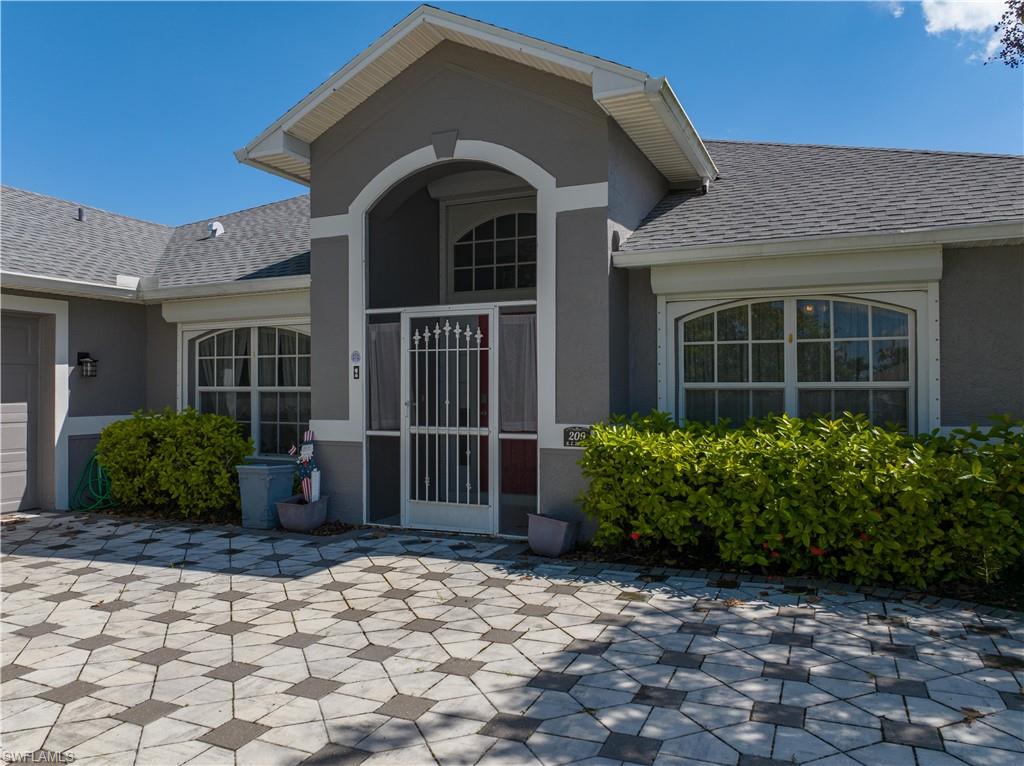 CAPE CORAL - Residential