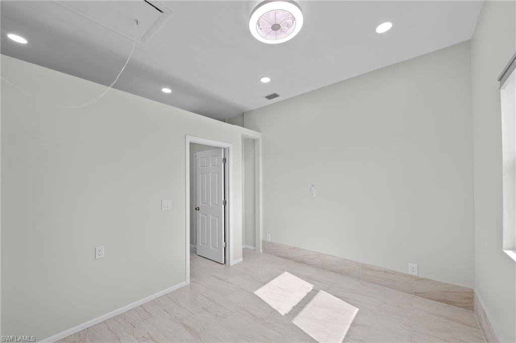 NORTH FORT MYERS - Residential Lease