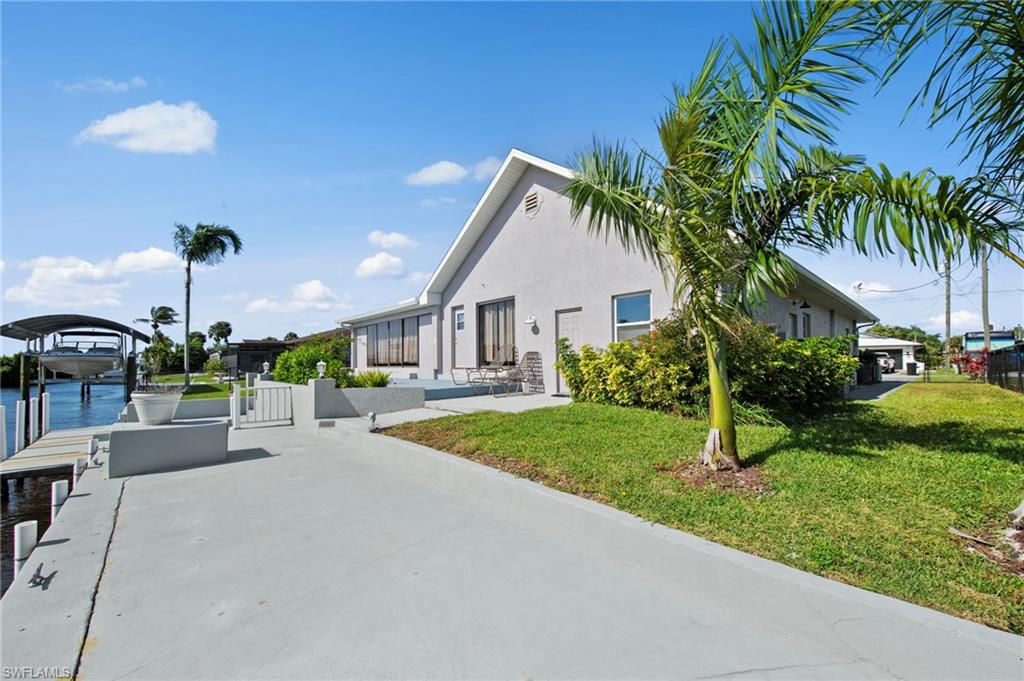 NORTH FORT MYERS - Residential Lease