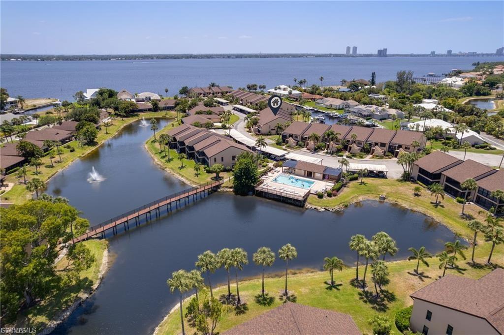 ADMIRALTY YACHT & RACQUET CLUB - Residential Lease